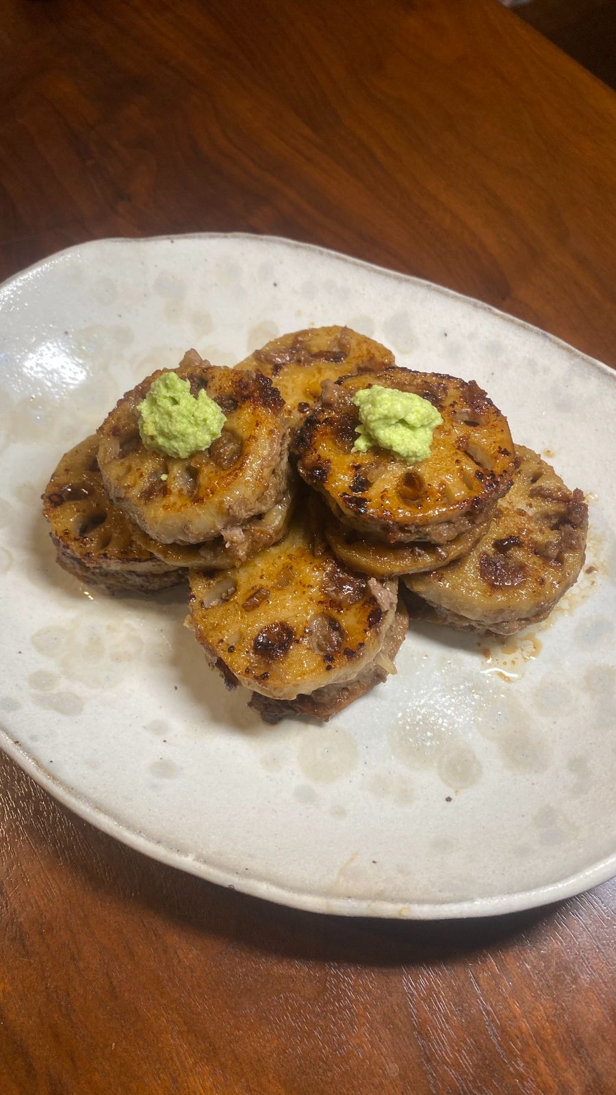 レンコン挟みハンバーグの写真